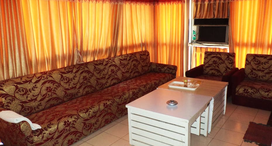 Atithi Gokul Club and Hotel, Ahmedabad 4